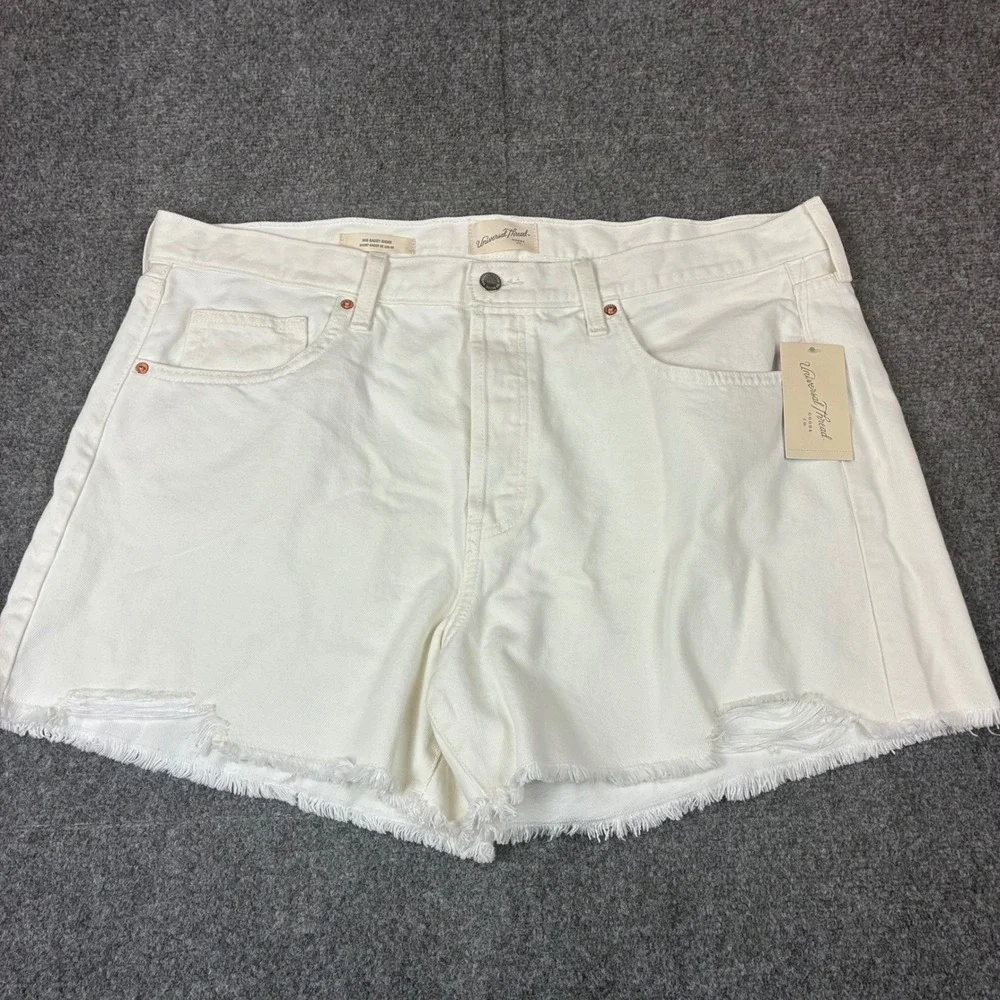 Universal Thread White 90s Baggy Denim Shorts High Rise Frayed Hem Womens 16 NWT